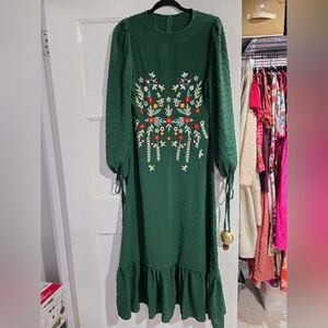 Green Embroidered Long Sleeve Dress
